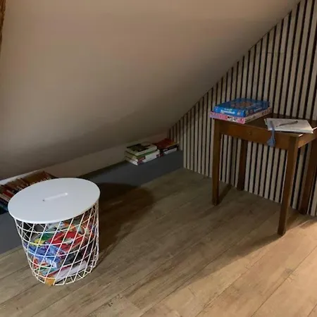 Dom wakacyjny Petite Maison Proche De Cambrai